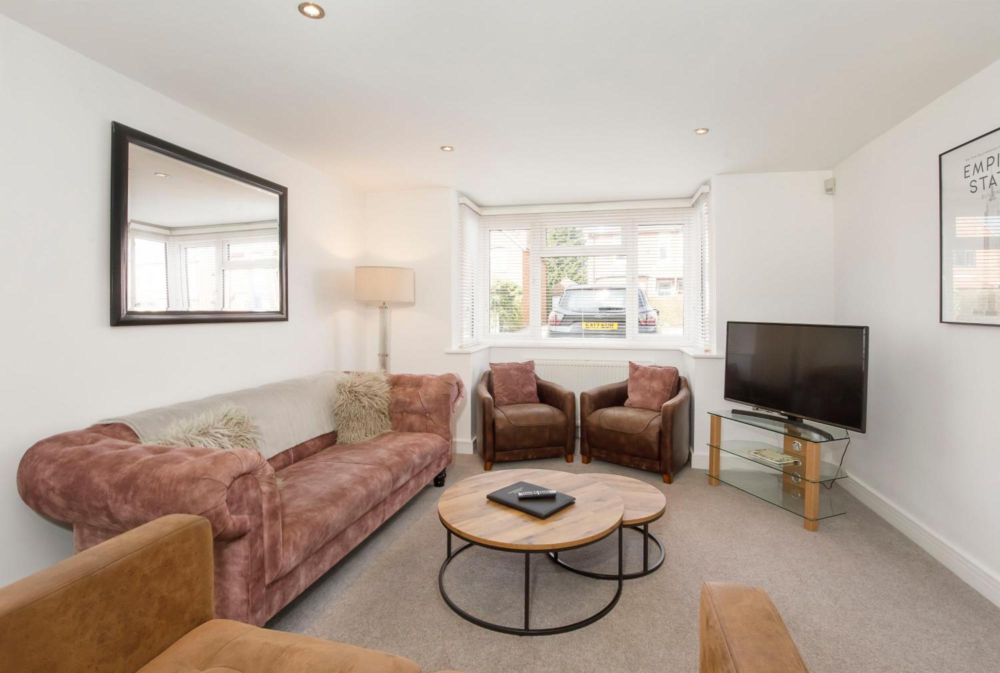 White House Apartments-Free Parking 1 Car Per Apartment York Buitenkant foto